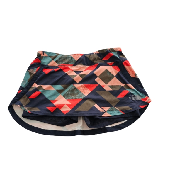 🎈SO SLIMMING! The North Face Geometric Skort Small - Picture 1 of 6